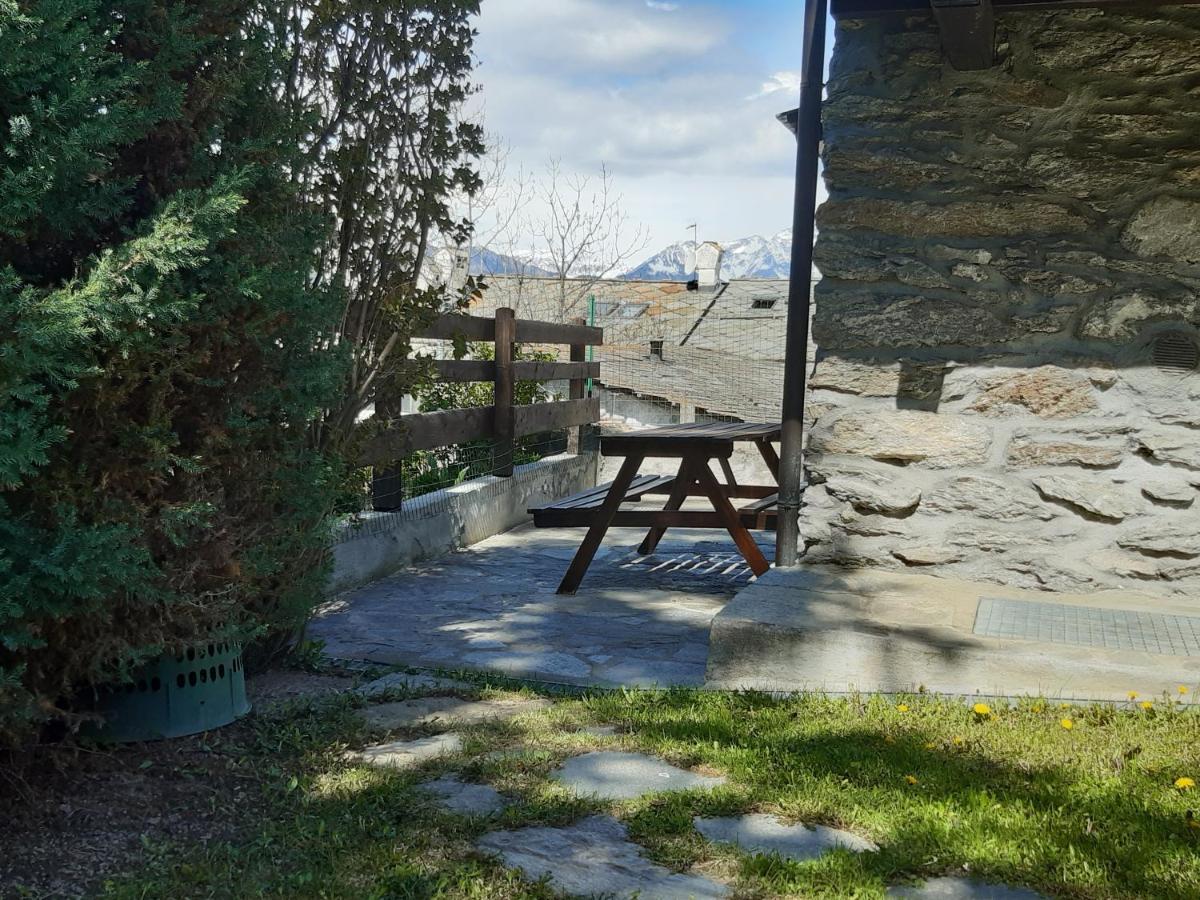 Sauze d'Oulx with garden, ciâbőt la garitüla Sauze D'Oulx Exterior foto