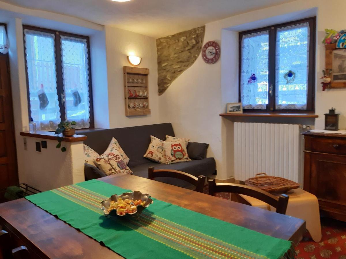 Sauze d'Oulx with garden, ciâbőt la garitüla Sauze D'Oulx Exterior foto