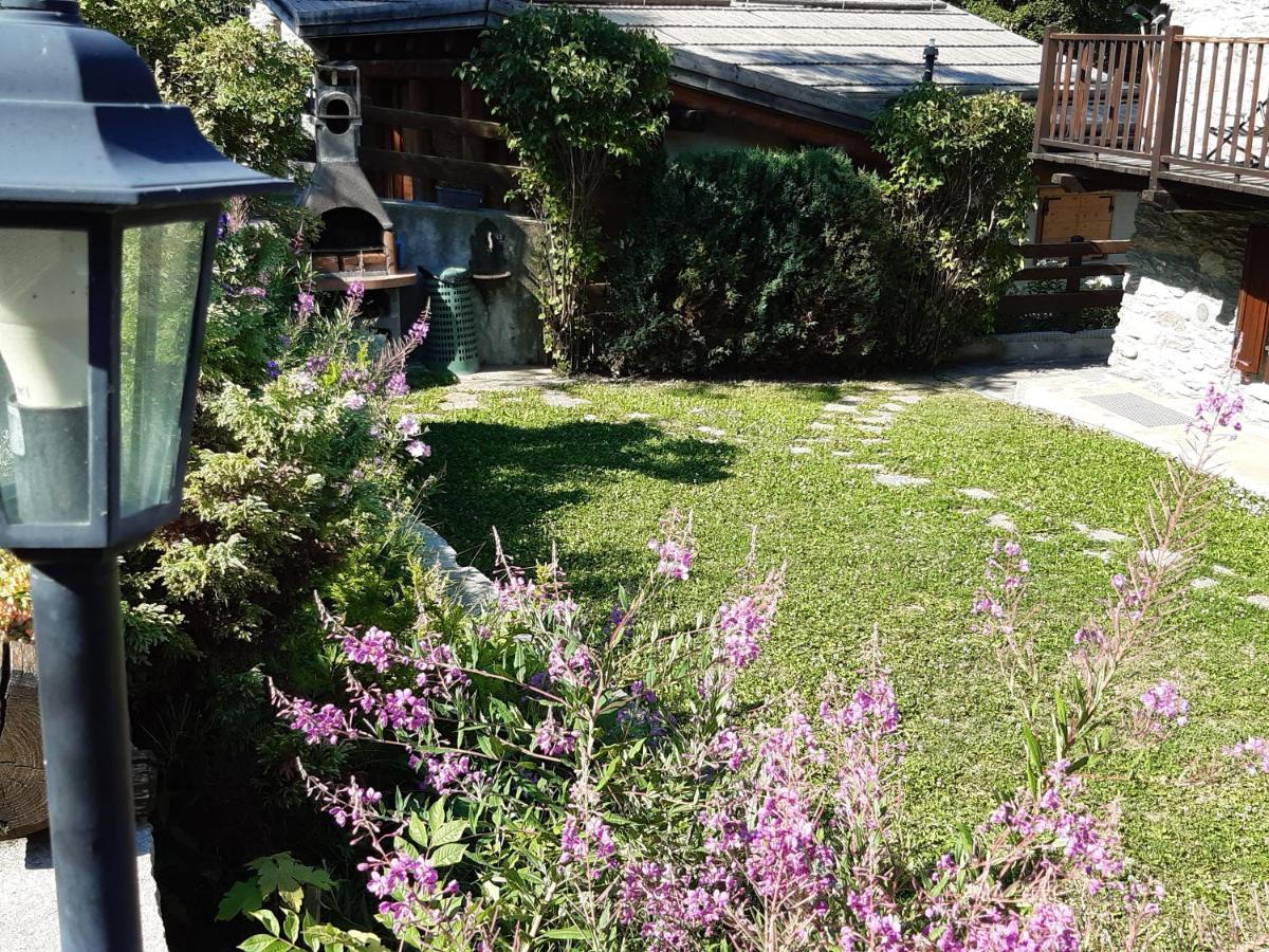 Sauze d'Oulx with garden, ciâbőt la garitüla Sauze D'Oulx Exterior foto